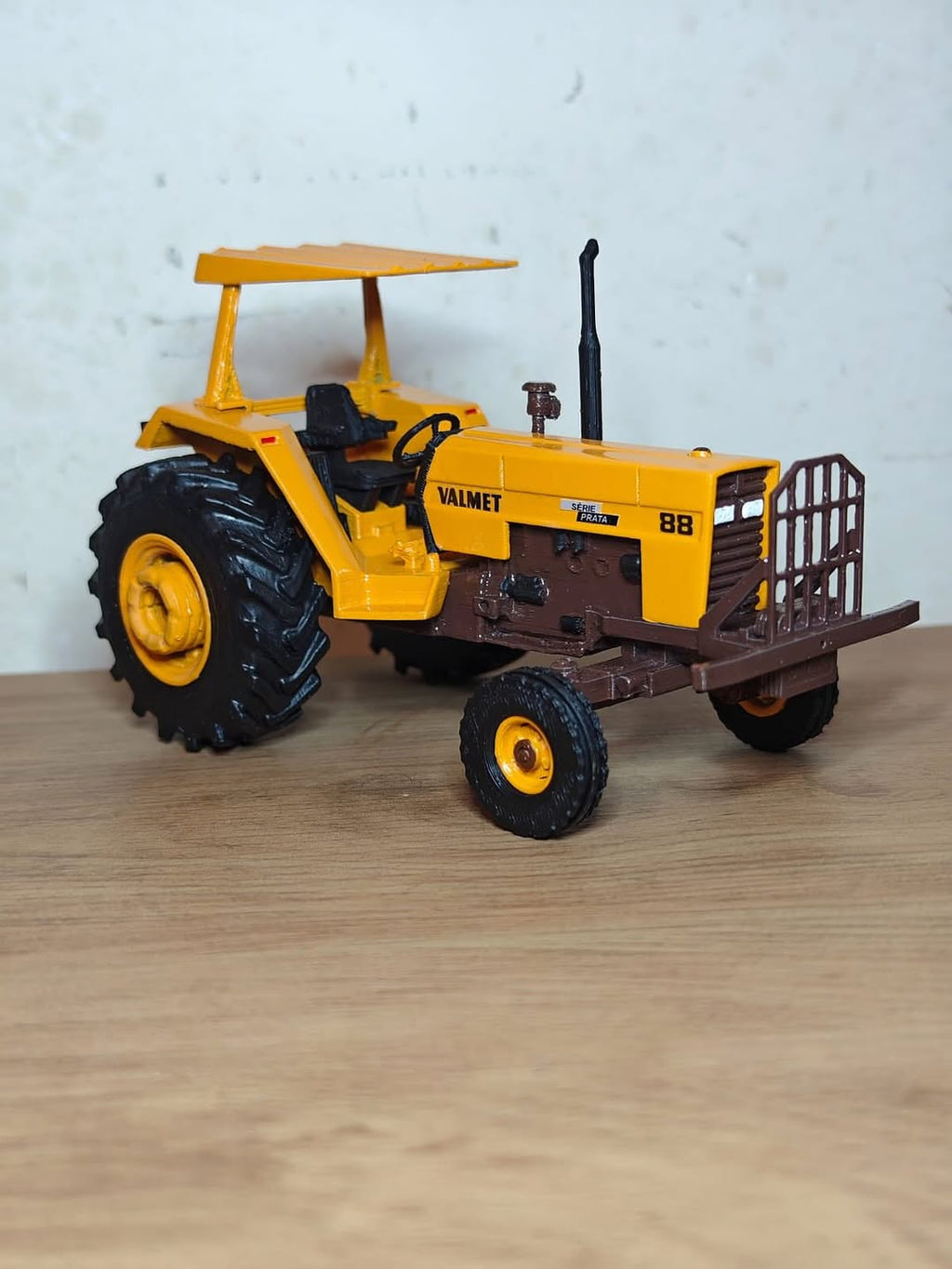 Miniatura VALMET 88 - Escala 1/32