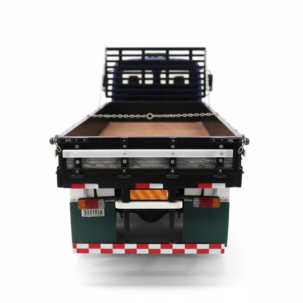 Caminhão Mercedes-Benz Atron 2324 Carroceria – Escala 1/14 (Controle Remoto)